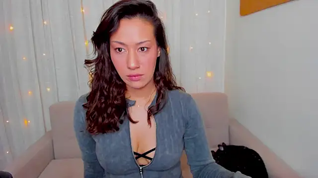 دردشة FieryHeart الجنسية المباشرة