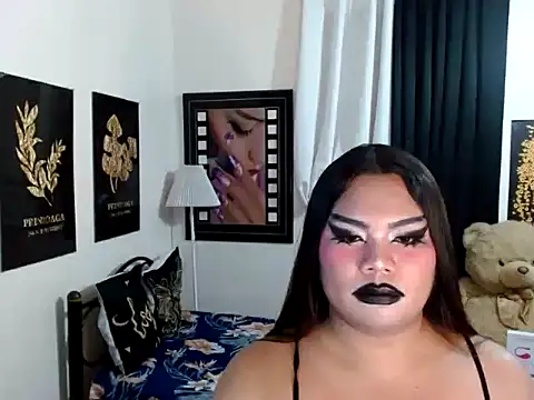 TSbrianaHugeCock Webcam Show