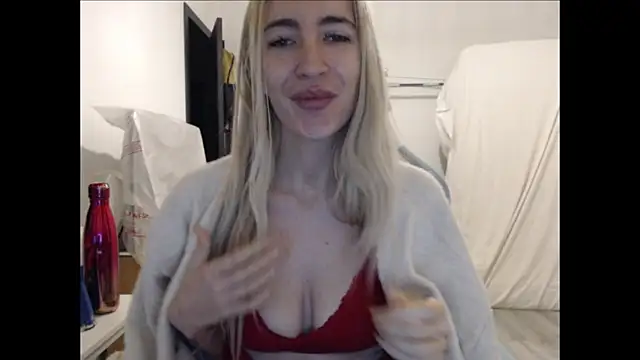 دردشة BarbieBlondieGirl الجنسية المباشرة