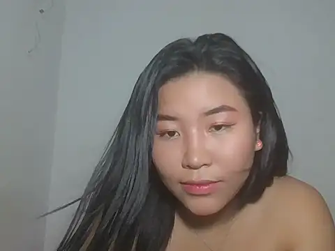 Zyeiii – Live XXX-chat