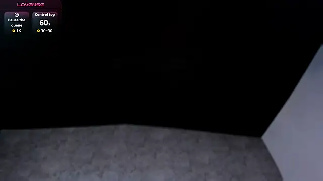 Chat +18 de ReinaChloe ao vivo