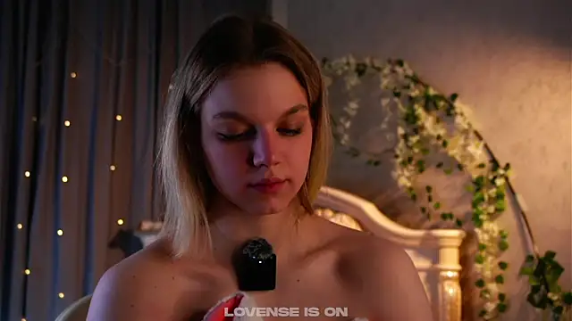 Chat +18 de EdlinAlliston ao vivo