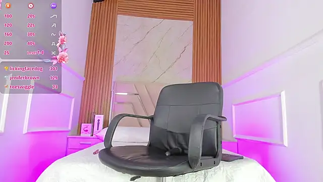 Abbyevaans Adlı Modelin Canlı XXX Sohbeti