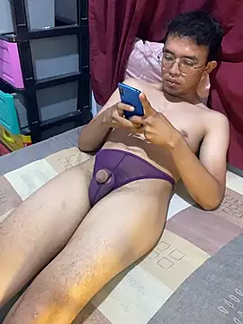 rand1101 Show Webcam