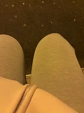 nanaisbackk's Live XXX Chat