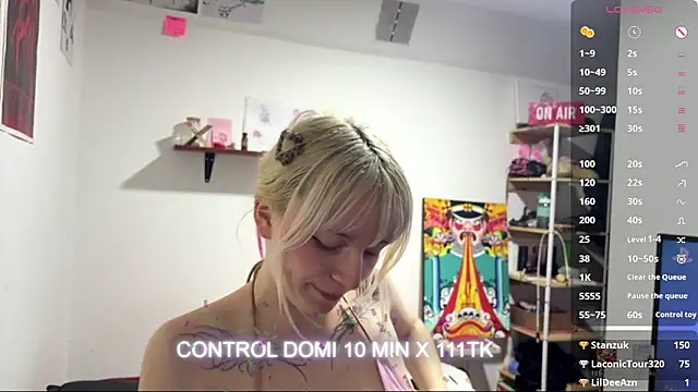 Cloe_five লাইভ XXX চ্যাট