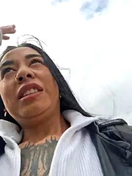 Zafiro_glow Live XXX-Chat