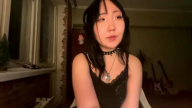 Yunananaa Live XXX-Chat