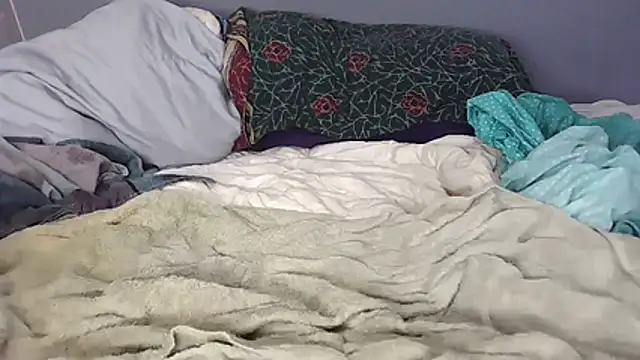 Pokazy przed kamerką – k-dong