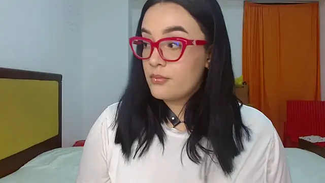 Nova-Satela Live XXX-chat