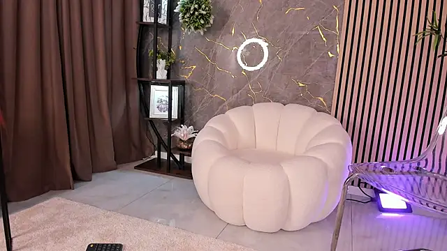 KimP0ssibleのライブXXXチャット