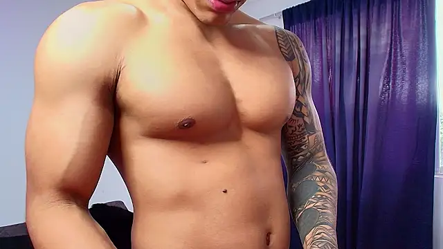 BrayaanFit Show Webcam