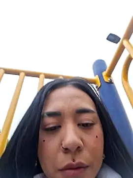 Zafiro_glow – Live XXX-chat