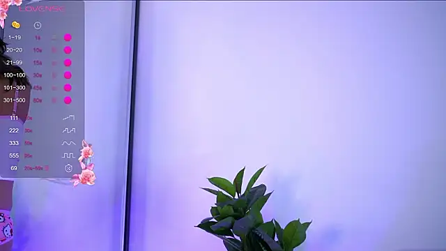 Chat +18 de BabbyAisha ao vivo