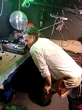 AllucyLu Chat XXX in diretta