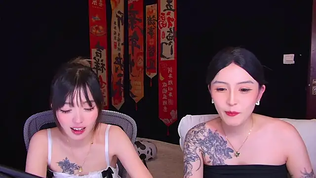 Wik-yibao 在線直播表演