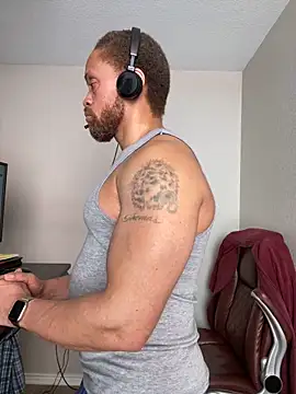 Fathero1time Live XXX Chat