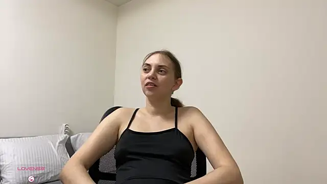 SunriseGuys Adlı Modelin Canlı XXX Sohbeti