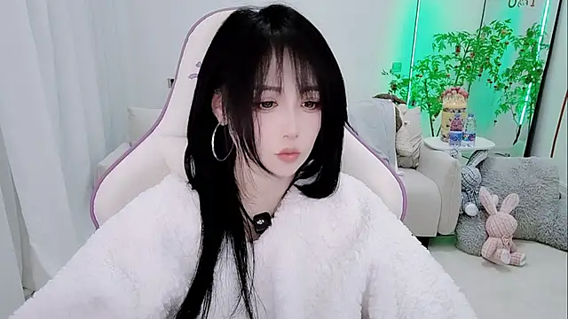 Chat +18 de Evangelin-e ao vivo