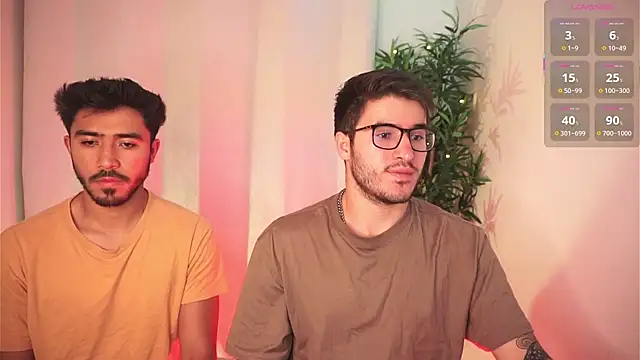 dam0n_fr0st Show Webcam