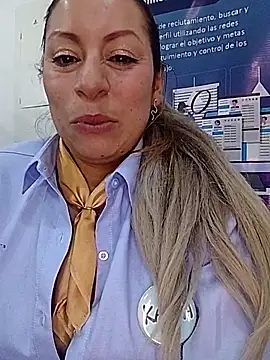 Katalina_S3xy Adlı Modelin Canlı XXX Sohbeti