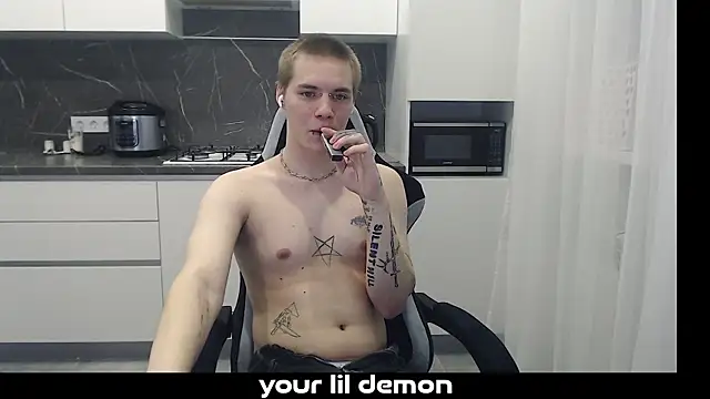 Show Webcam de yourlildemon