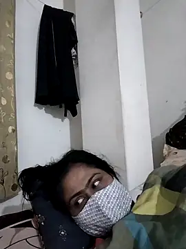 Neha-37 webkamerás műsora