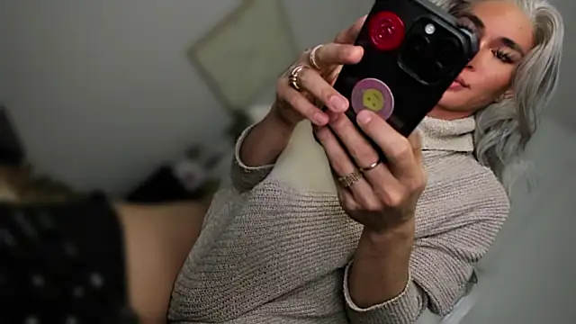 TheQueenNextDoor 라이브 XXX 채팅