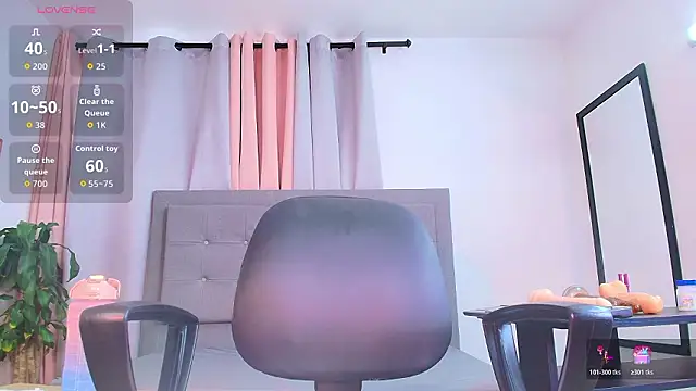 saray_reesee Chat XXX in diretta