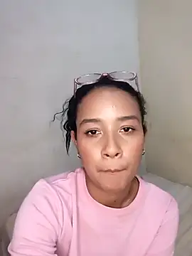 Chat +18 de Aurora_fantasyPink ao vivo