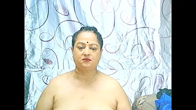 matureindian Adlı Modelin Canlı XXX Sohbeti