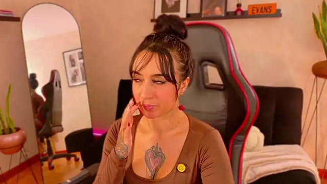 EmmyEvans1 Obrolan Langsung XXX