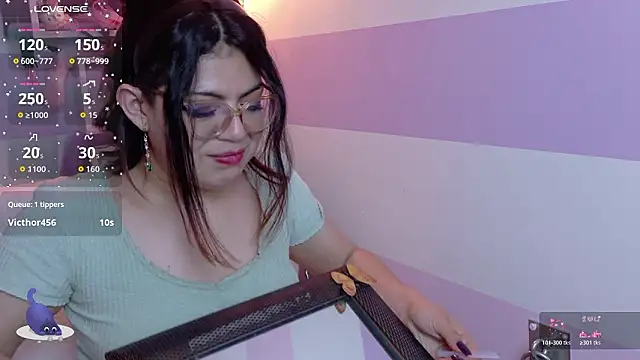 Catwhite_'s Live XXX Chat