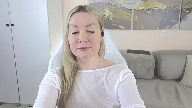 ElyaSoftTemptationn Live XXX chat