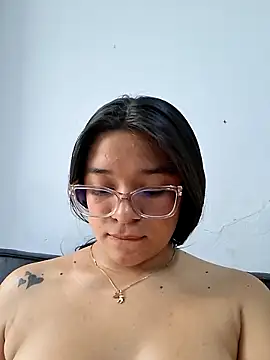 -VICKKY 라이브 XXX 채팅