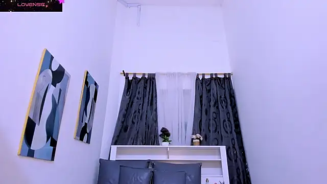 Mistt_Mia 라이브 XXX 채팅