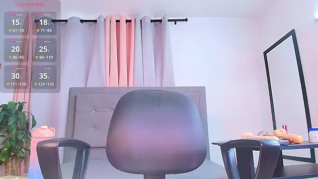 saray_reesee 라이브 XXX 채팅