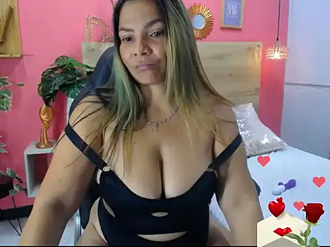 Živý XXX chat analyasmit