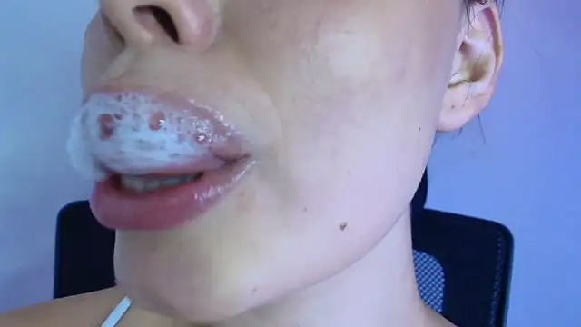 lisbet21x 라이브 XXX 채팅