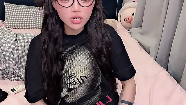 _Gwyneth_ Show Webcam