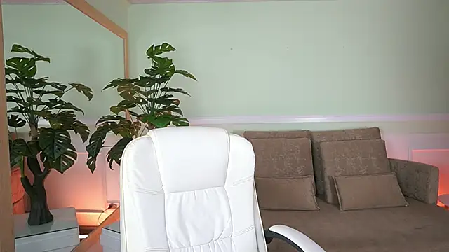 EmilyTurneer 现场XXX聊天