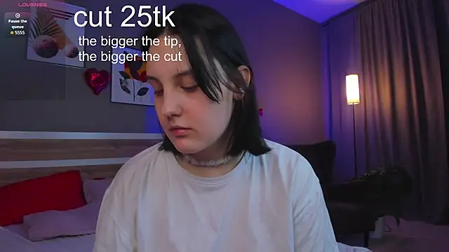 hey_tessa Chat XXX in diretta