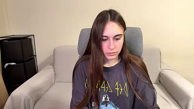 AliceKolltt Live XXX Chat