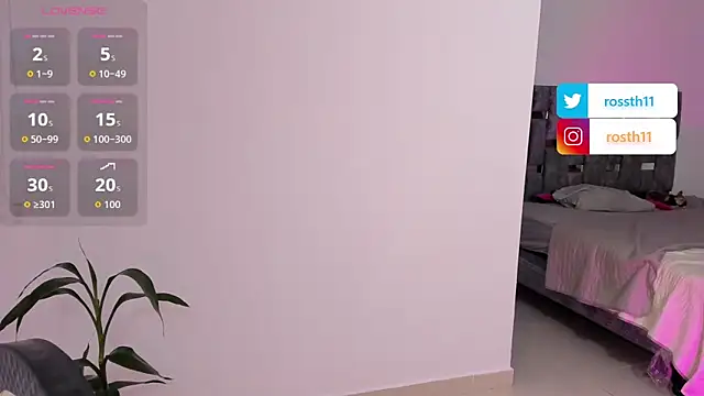 rossth1 Live XXX Chat