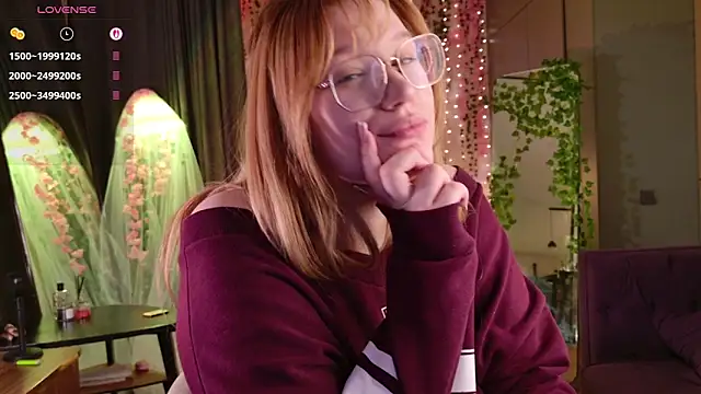 دردشة Morvelyn الجنسية المباشرة