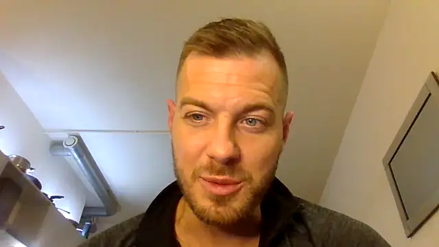 cheekycherryx Live XXX Chat