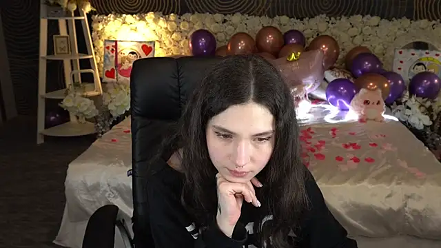 Chatroom XXX en direct de BabyFlowerr