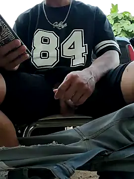 PIGHIGHDIRTY_p0 Chat XXX in diretta