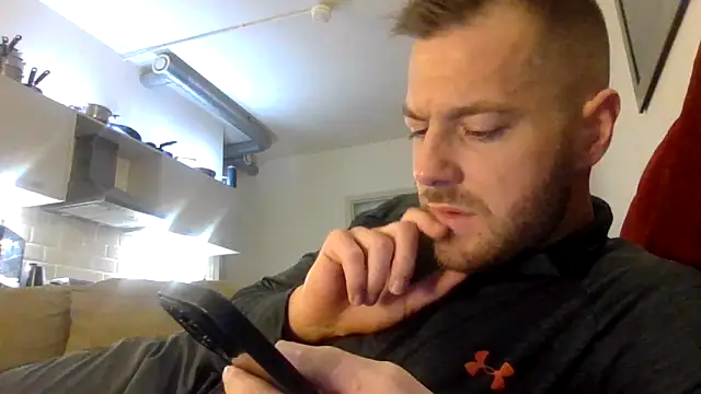 cheekycherryx Adlı Modelin Web Kamerası Şovu