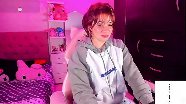 Chat +18 de Vannessa__Shy ao vivo